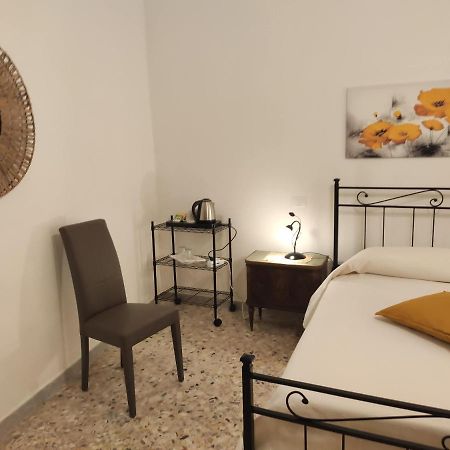 B&B 24 Maggio Калофорте Экстерьер фото