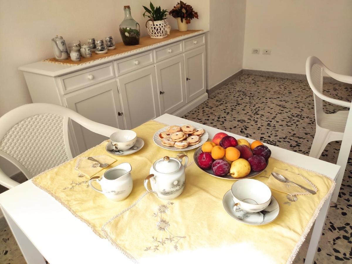B&B 24 Maggio Калофорте Экстерьер фото